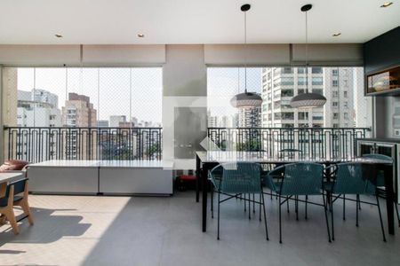 Apartamento à venda com 3 quartos, 217m² em Vila Olímpia, São Paulo