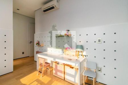 Apartamento à venda com 3 quartos, 217m² em Vila Olímpia, São Paulo