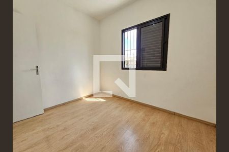 Quarto 1 de apartamento para alugar com 2 quartos, 50m² em Vila das Belezas, São Paulo