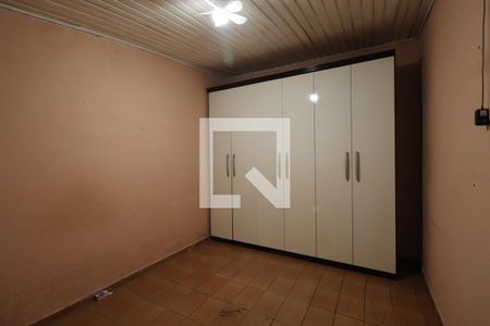 Quarto 1 de casa para alugar com 2 quartos, 45m² em Vila Santa Isabel, São Paulo