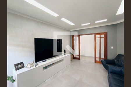 Sala de TV de casa de condomínio à venda com 4 quartos, 510m² em Loteamento Portal do Paraiso, Jundiaí