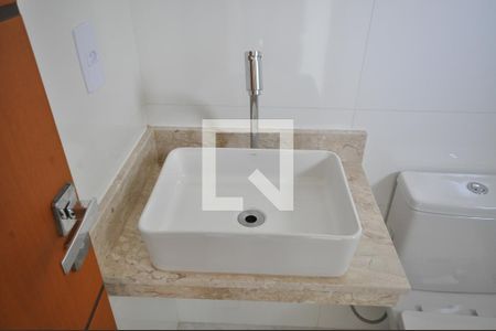 Banheiro da Suíte 1 de casa à venda com 3 quartos, 120m² em Vila Mazzei, São Paulo