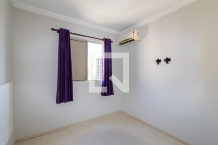 Quarto 1 de apartamento à venda com 2 quartos, 55m² em Mansões Santo Antônio, Campinas