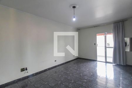 Casa para alugar com 4 quartos, 218m² em Jardim Nove de Julho, São Paulo