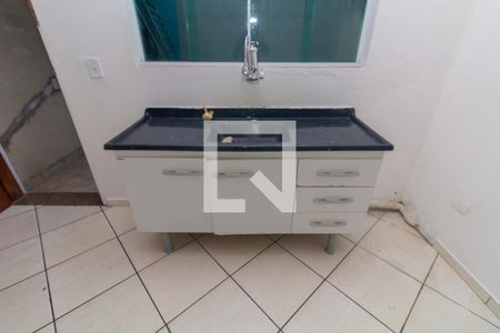 Sala/Cozinha de casa para alugar com 2 quartos, 250m² em Jardim Centenario, São Paulo