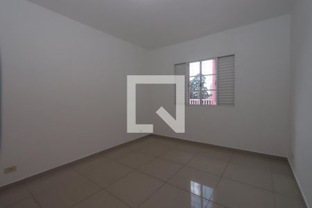 Quarto 2 de casa para alugar com 2 quartos, 120m² em Vila California, São Paulo