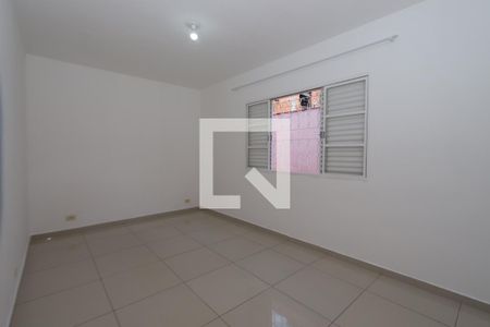 Quarto 1 de casa para alugar com 2 quartos, 120m² em Vila California, São Paulo