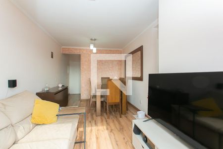 Sala  de apartamento à venda com 2 quartos, 56m² em Itaquera, São Paulo