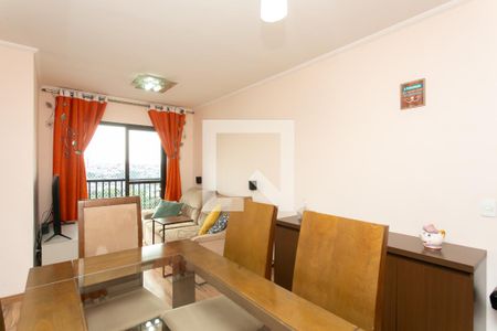 Sala  de apartamento à venda com 2 quartos, 56m² em Itaquera, São Paulo