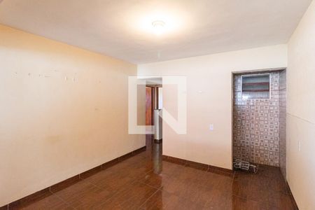 Sala de casa para alugar com 3 quartos, 104m² em Vila Lourdes, Carapicuíba