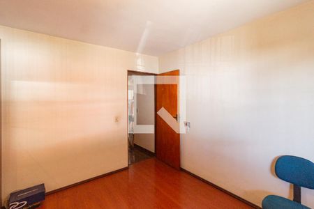 Quarto 1 de casa para alugar com 3 quartos, 104m² em Vila Lourdes, Carapicuíba
