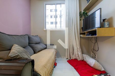 Sala de apartamento para alugar com 2 quartos, 42m² em Guaiauna, São Paulo