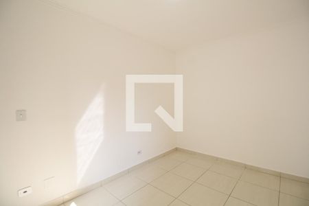 Quarto 1 de apartamento à venda com 2 quartos, 54m² em Jardim Monte Alegre, Taboão da Serra