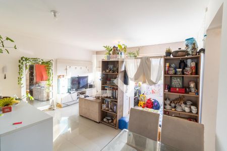 Sala de apartamento à venda com 2 quartos, 65m² em Tristeza, Porto Alegre