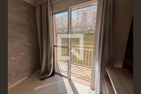 Sala de apartamento para alugar com 2 quartos, 44m² em Vila Marieta, Campinas