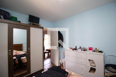 Quarto 1 de apartamento para alugar com 2 quartos, 65m² em Jardim Mariliza, São Paulo