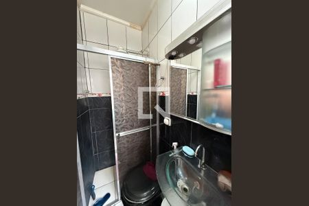 Banheiro de apartamento para alugar com 1 quarto, 62m² em República, São Paulo