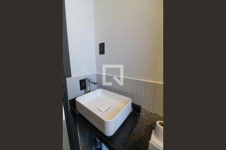 Banheiro de apartamento para alugar com 2 quartos, 42m² em Jaguaré, São Paulo