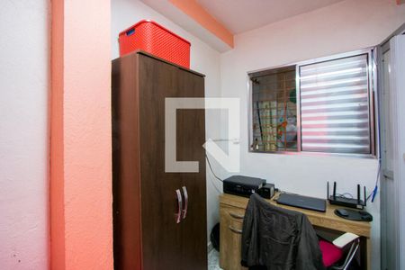 Quarto 2 de casa à venda com 3 quartos, 106m² em Jardim Santo André, Santo André