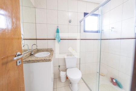 Banheiro de casa para alugar com 3 quartos, 190m² em Jardim Brasilia (zona Leste), São Paulo