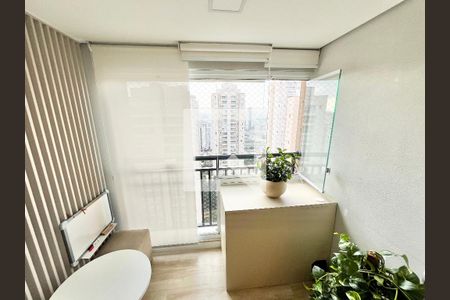 Sala de apartamento para alugar com 2 quartos, 60m² em Limão, São Paulo
