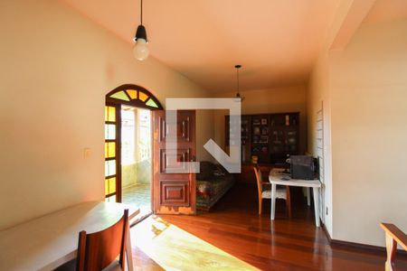 Sala 3 de casa à venda com 5 quartos, 400m² em Liberdade, Belo Horizonte