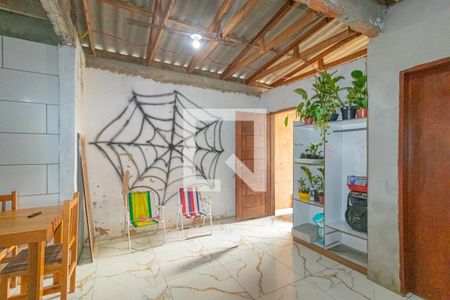 Sala de casa à venda com 3 quartos, 72m² em Harmonia, Canoas