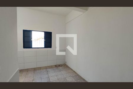 Quarto de casa para alugar com 1 quarto, 60m² em Jardim Helena, Ferraz de Vasconcelos