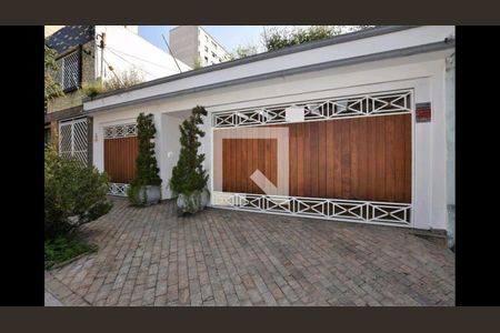Casa à venda com 3 quartos, 300m² em Belenzinho, São Paulo