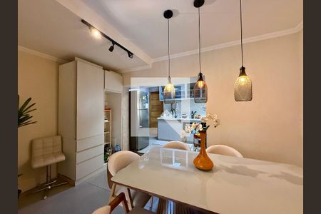 Sala de casa à venda com 2 quartos, 150m² em Campo Belo, São Paulo