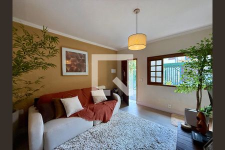 Sala de casa à venda com 2 quartos, 150m² em Campo Belo, São Paulo