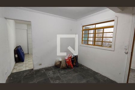 Quarto / Sala de casa para alugar com 1 quarto, 30m² em Parque Sao Francisco, Ferraz de Vasconcelos