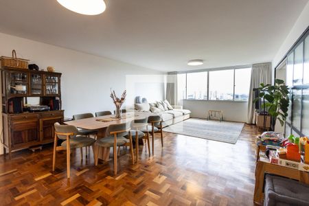 Sala de apartamento à venda com 2 quartos, 150m² em Alto da Lapa, São Paulo
