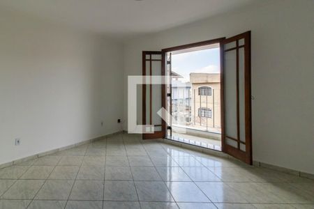 Suíte de casa para alugar com 3 quartos, 120m² em Jardim Gopouva, Guarulhos