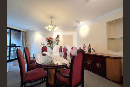 Sala de apartamento para alugar com 3 quartos, 150m² em Indianópolis, São Paulo