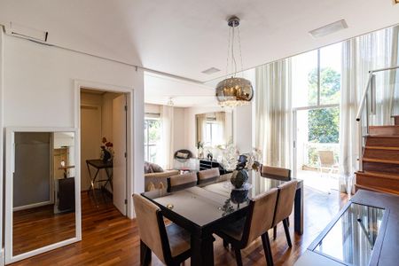 Apartamento para alugar com 2 quartos, 185m² em Parque do Morumbi, São Paulo