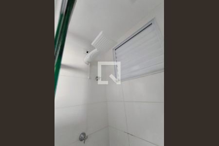 Banheiro de apartamento para alugar com 2 quartos, 50m² em Chácaras São Pedro, Aparecida de Goiânia