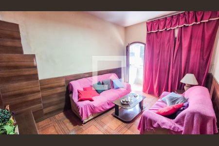 Sala de casa à venda com 2 quartos, 1805m² em Vigário Geral, Rio de Janeiro