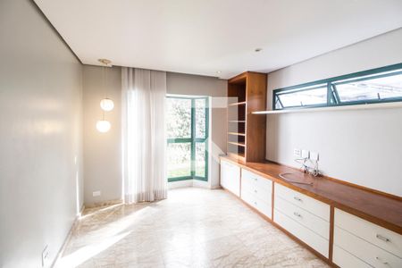 Sala  de casa de condomínio para alugar com 3 quartos, 260m² em Tamboré, Santana de Parnaíba