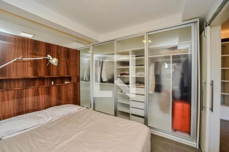 Quarto de apartamento à venda com 1 quarto, 60m² em Petrópolis, Porto Alegre