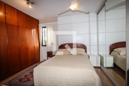 Suite de apartamento para alugar com 3 quartos, 106m² em Vila Sonia, São Paulo