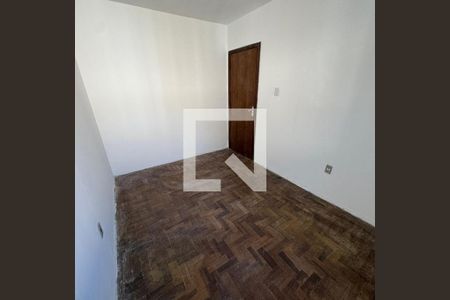 Quarto de casa de condomínio para alugar com 2 quartos, 60m² em Mont’Serrat, Porto Alegre