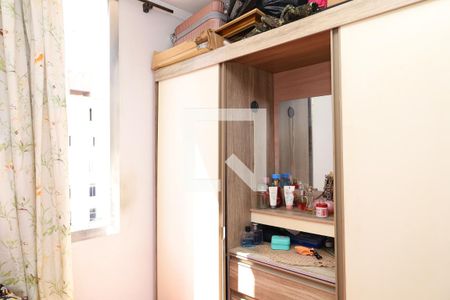 Quarto 1 de apartamento à venda com 3 quartos, 56m² em Itaquera, São Paulo