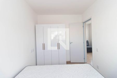 Quarto 1 de apartamento para alugar com 2 quartos, 42m² em Vila Mazzei, São Paulo
