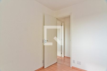 Quarto 2 de apartamento à venda com 2 quartos, 41m² em Vila Zat, São Paulo