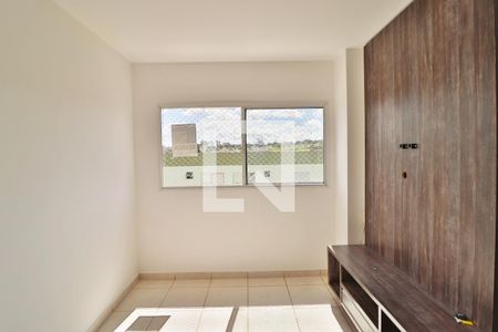 Sala de apartamento para alugar com 2 quartos, 50m² em Shopping Park, Uberlândia