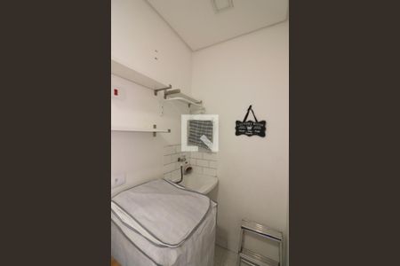 Banheiro Social e Área de Serviço  de kitnet/studio à venda com 1 quarto, 35m² em Rudge Ramos, São Bernardo do Campo