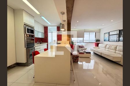 Sala de apartamento à venda com 3 quartos, 100m² em Itaim Bibi, São Paulo