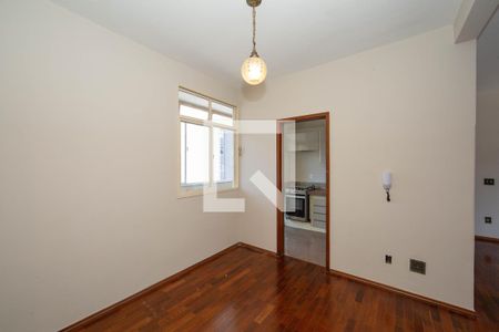 SALA de apartamento para alugar com 3 quartos, 110m² em Coracao de Jesus, Belo Horizonte