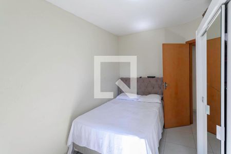 Quarto 1 de casa de condomínio à venda com 2 quartos, 69m² em Parque Xangri-lá, Contagem